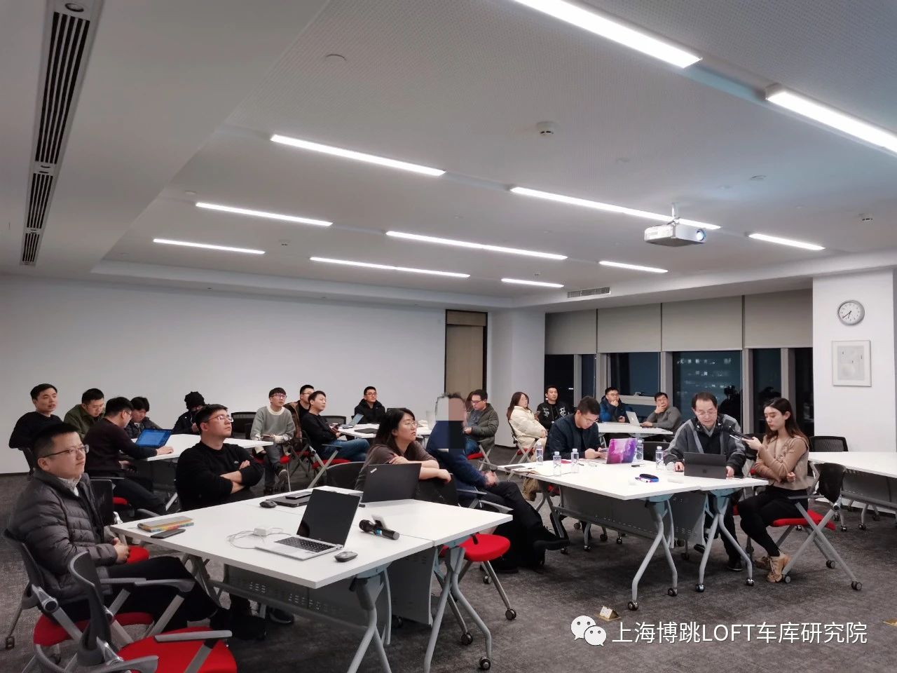 商洛杭州LOFT车库专题会