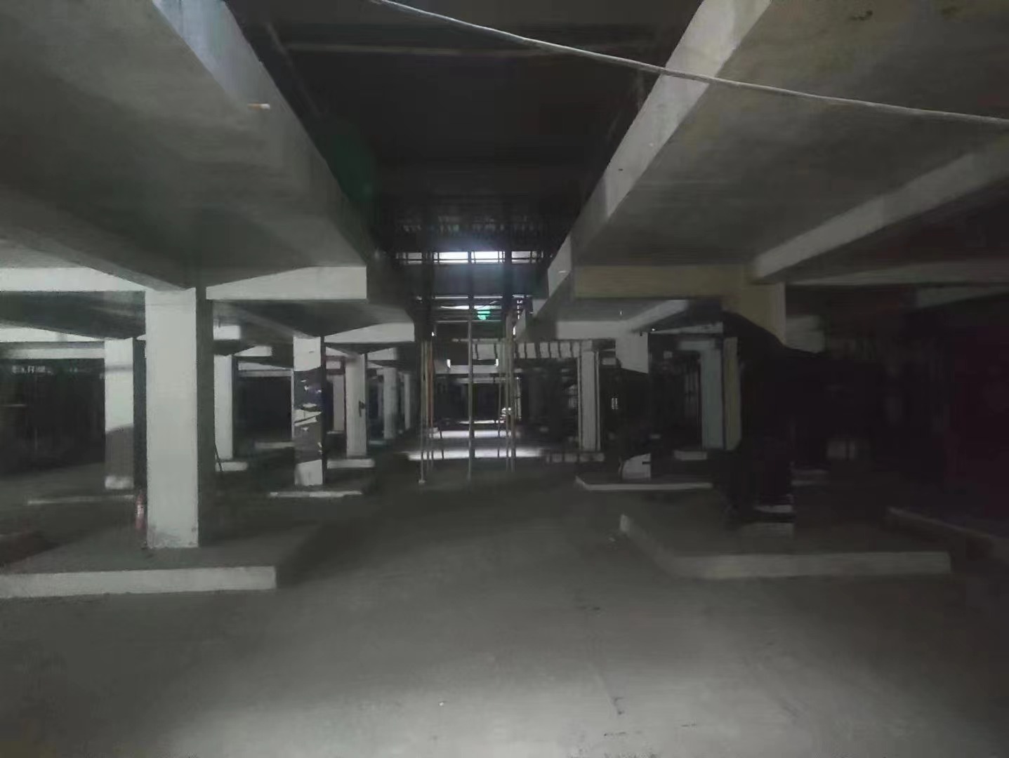 商洛山东又一个上海博普LOFT车库拔地而起